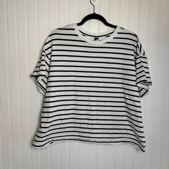 Old Navy Black White Stripe Drop Shoulder Short Sleeve Tee N8 Slightly Cropped - Picture 2 of 5